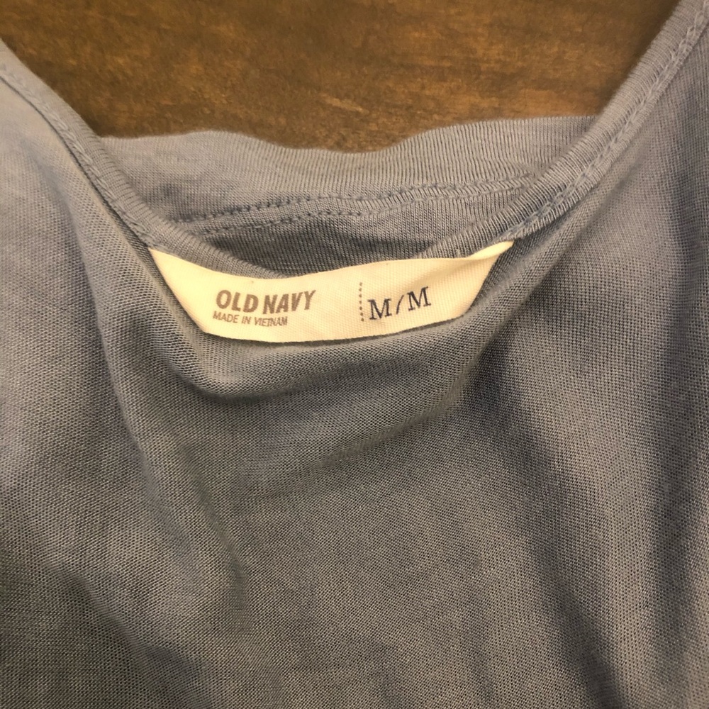 Old Navy Ruffled Tank Top - Picture 4 of 10